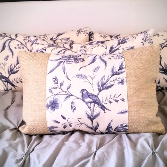 Blue Birds Floral Designer Pillow Covers NWT